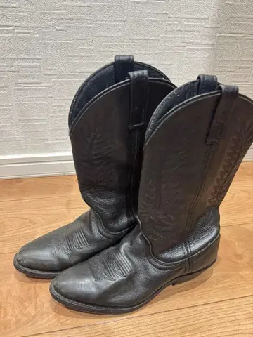 블랙 가죽 웨스턴 부츠