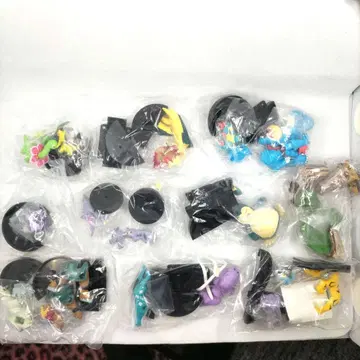 미개봉 입체 포켓몬 도감 SPECIAL 03 전설의 포켓몬 편