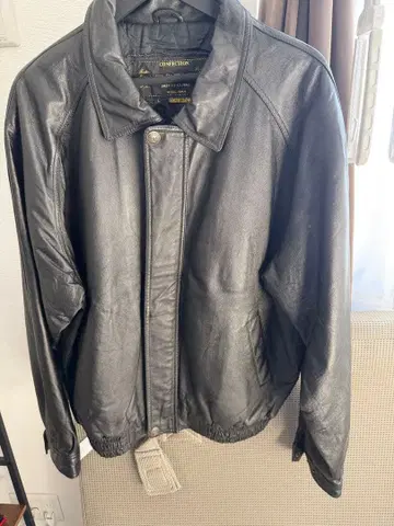 Ugo pagliari leather jacket