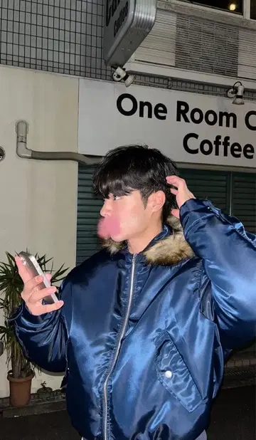 네이비 MA-1 퍼 플라이트 자켓