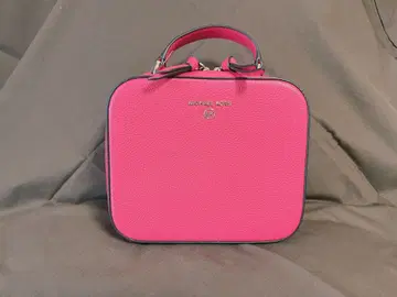 MICHAEL KORS 핑크 스퀘어 핸드백
