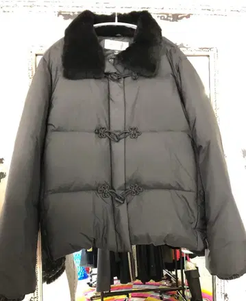 SPORTMAX 블랙 다운 자켓 퍼 포함 38
