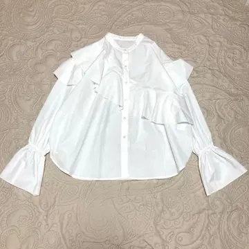 센스 오브 플레이스 스탠드 카라 프릴 캔디 슬리브 오버 사이즈