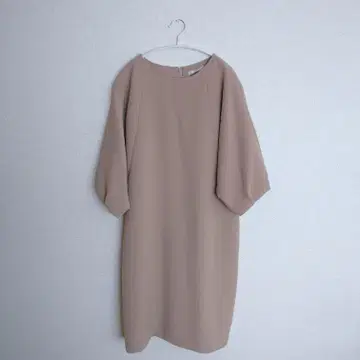 DAMA collection 래글런 소매 원피스