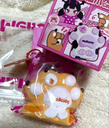 멜로 조이 힐링 고양이 손톱 브라운 태비 스퀴즈