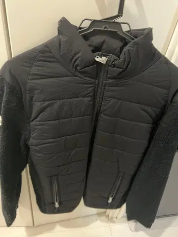 BRIEFING WINDBLOCK BOUCLE KNIT BLOUSON