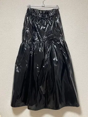 Ray BEAMS 블랙 가죽 롱 스커트