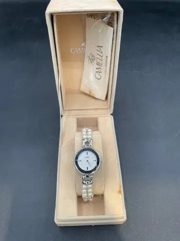 CAMELLIA 펄 팔찌 손목시계