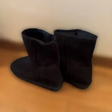 블랙 어그 부츠