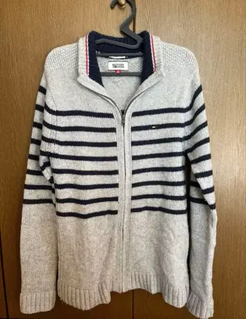 타미힐피거 데님 타미힐피거 그레이 스트라이프 니트 스웨터