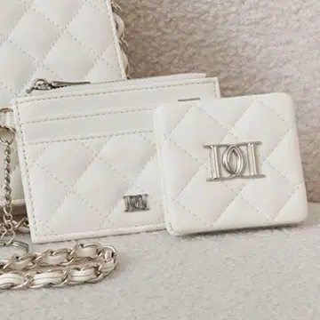 darich DD 로고 퀼팅 트래블 세트 화이트