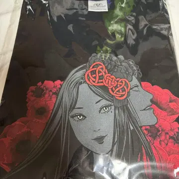 이토 준지 x 산리오 캐릭터즈 토미에 T셔츠 L사이즈 기모노