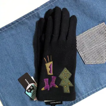 장갑 마타노 아츠코 블랙 자수 새상품 겨울