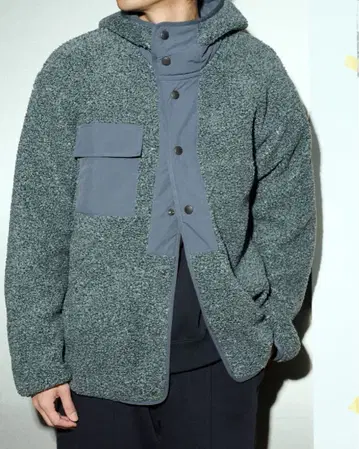 GU ENGINEERED GARMENTS 보아 플리스 스냅 후드티