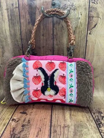 자랑하고 싶어지는 대용량 장지갑