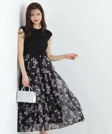 [택 포함] 프로포션 니트 도킹 티어드 원피스 블랙 S