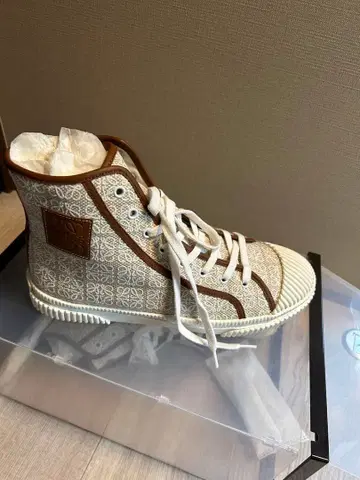 하이컷 스니커즈 화이트/브라운