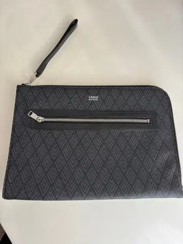 TAKEO KIKUCHI 클러치백 다크 그레이