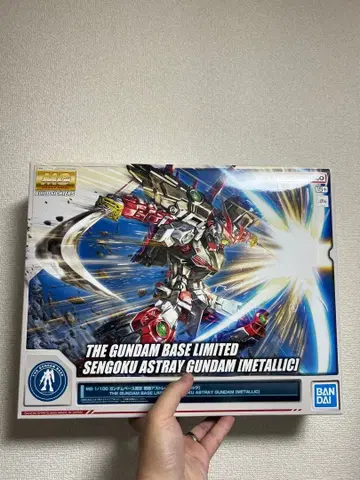 MG 1/100 전국 아스트레이 건담 [메탈릭] 건담베이스 한정판