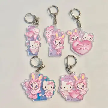산리오 오로라 아크릴 키링 메조 피아노 x 헬로키티 5개 세트