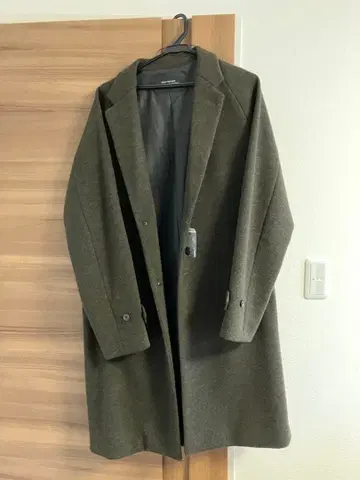 NANO UNIVERSE 올리브 그린 체스터 코트