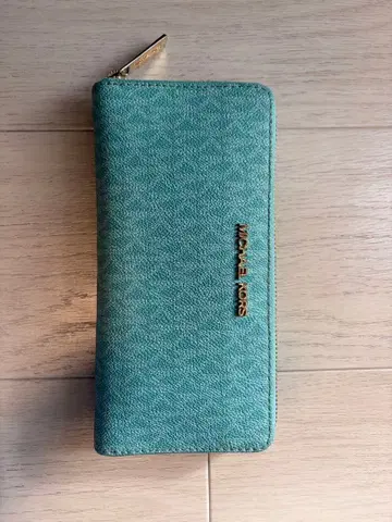 MICHAEL KORS 터콰이즈 장지갑