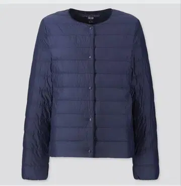 유니클로 울트라 라이트 다운 M 네이비 새상품급