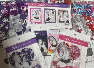 이토 준지 x 산리오 캐릭터즈 토미에 갸루 세트