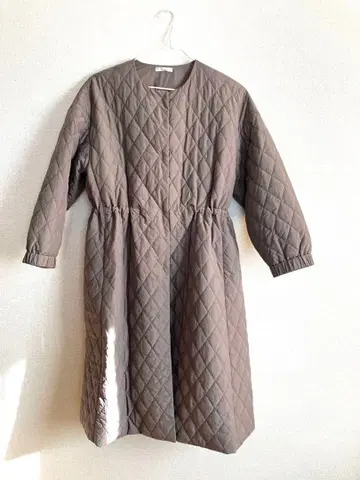 퀼팅 롱 코트 라이트 브라운 M 새상품급