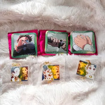 귀멸의 칼날 대사백경 카마도 탄지로 매니악 캔뱃지 인연 아크릴 참 세트