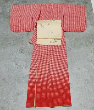 [ 앤티크 ] 빨간색 체크 무늬 호몬기 체크 패턴