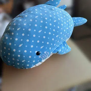 도트 고래 봉제 인형