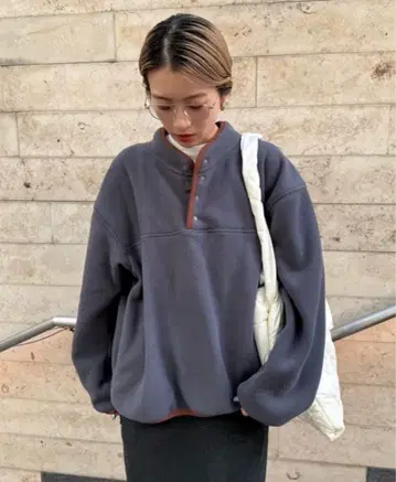 미사용 새상품 ROKU 플리스 풀오버