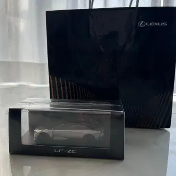 도요타 자동차 주주총회 기념품 렉서스 LF-ZC 미니카