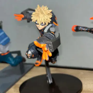 나의 히어로 아카데미아 바쿠고 카츠키 피규어 월드 히어로즈 미션