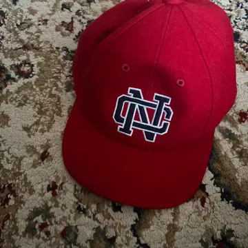 NC 로고 빨간색 야구 모자