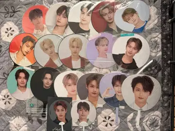 SEVENTEEN 준 부채 묶음 판매