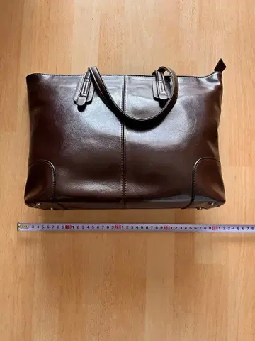 비즈니스 토트 가죽 토트 레지스타 REGiSTA