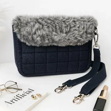 어른 고급 복슬복슬 숄더 네이비 겨울 백 한정판