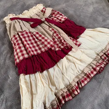 택 포함 새상품 Favorite 플레어 스커트 빨간색 체크