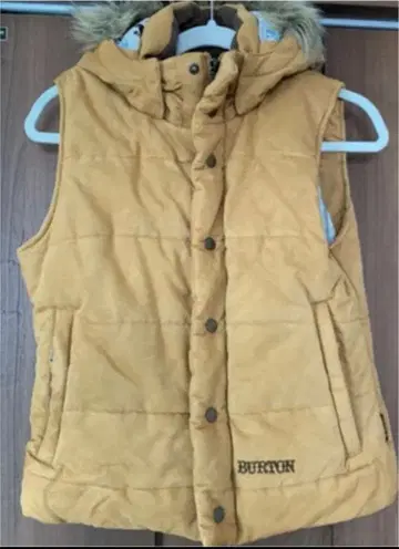 새상품급! 버튼 다운 베스트 S