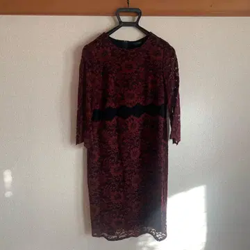 IVISTO 와인 레드 레이스 긴팔 무릎 기장 원피스