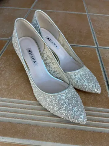 DIANA 글리터 하이힐