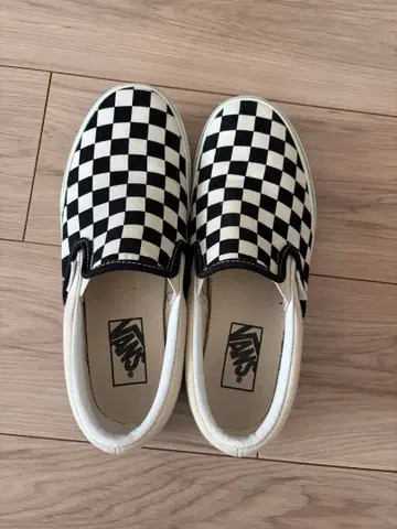 VANS 클래식 슬립온 24cm