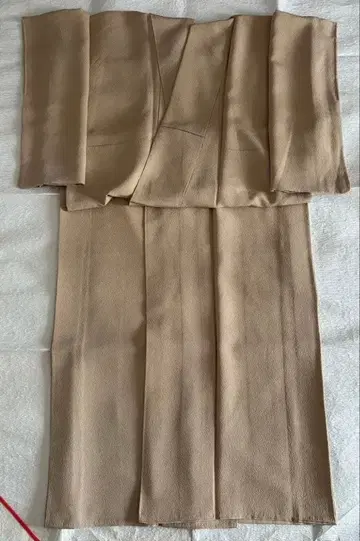 새상품 이로무지 베이지