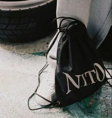 케주 냅색 N.I.T.O. 로고 냅색