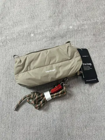 topologie 보틀 사코슈 (스트랩 포함)