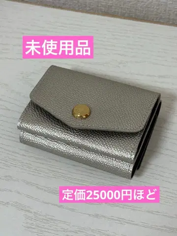 미사용품 1metre carre 앙메트르 카레 3단 폴더형 지갑 실버