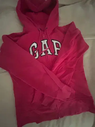 GAP 지퍼 후드티 진한 핑크 레어