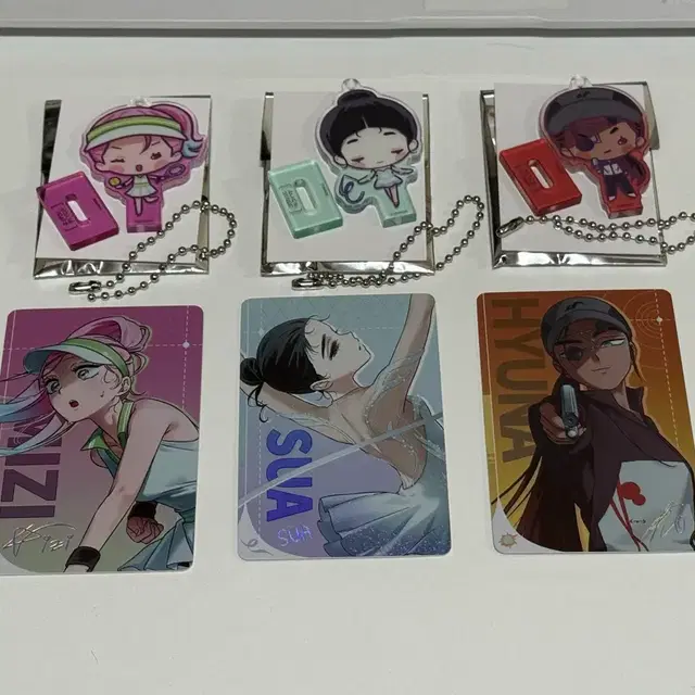 에일리언 스테이지 에이스테 미지 수아 현아 스포츠 아크릴스탠드 키링 포카